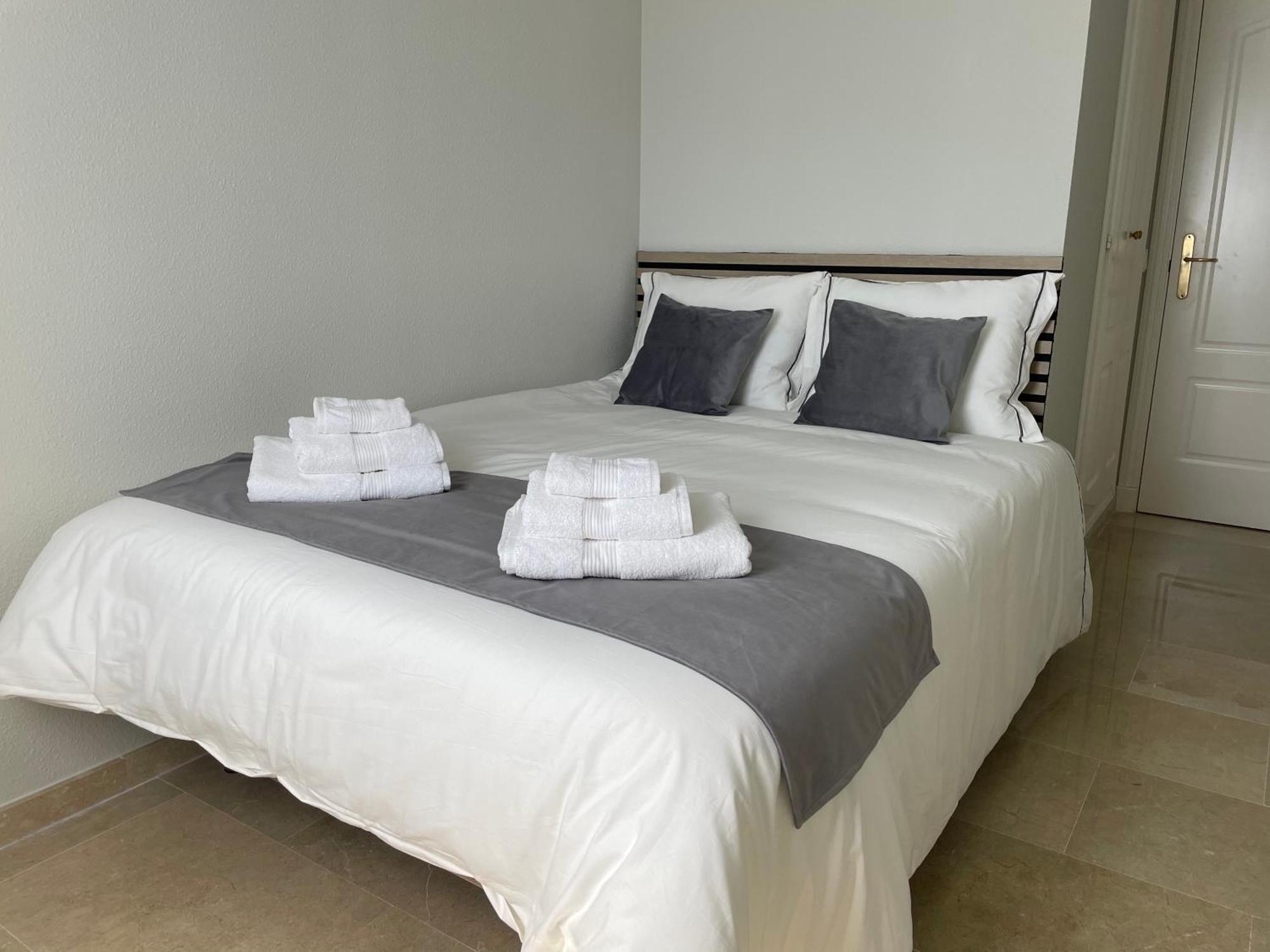 Apartamento En Marina Duquesa Castillo de Sabinillas Eksteriør bilde